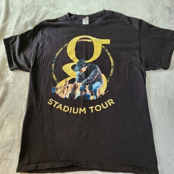 Hanes Garth Brooks Stadium Tour Black Tshirt With 2 Sided Graphics Size Large - Picture 1 of 6
